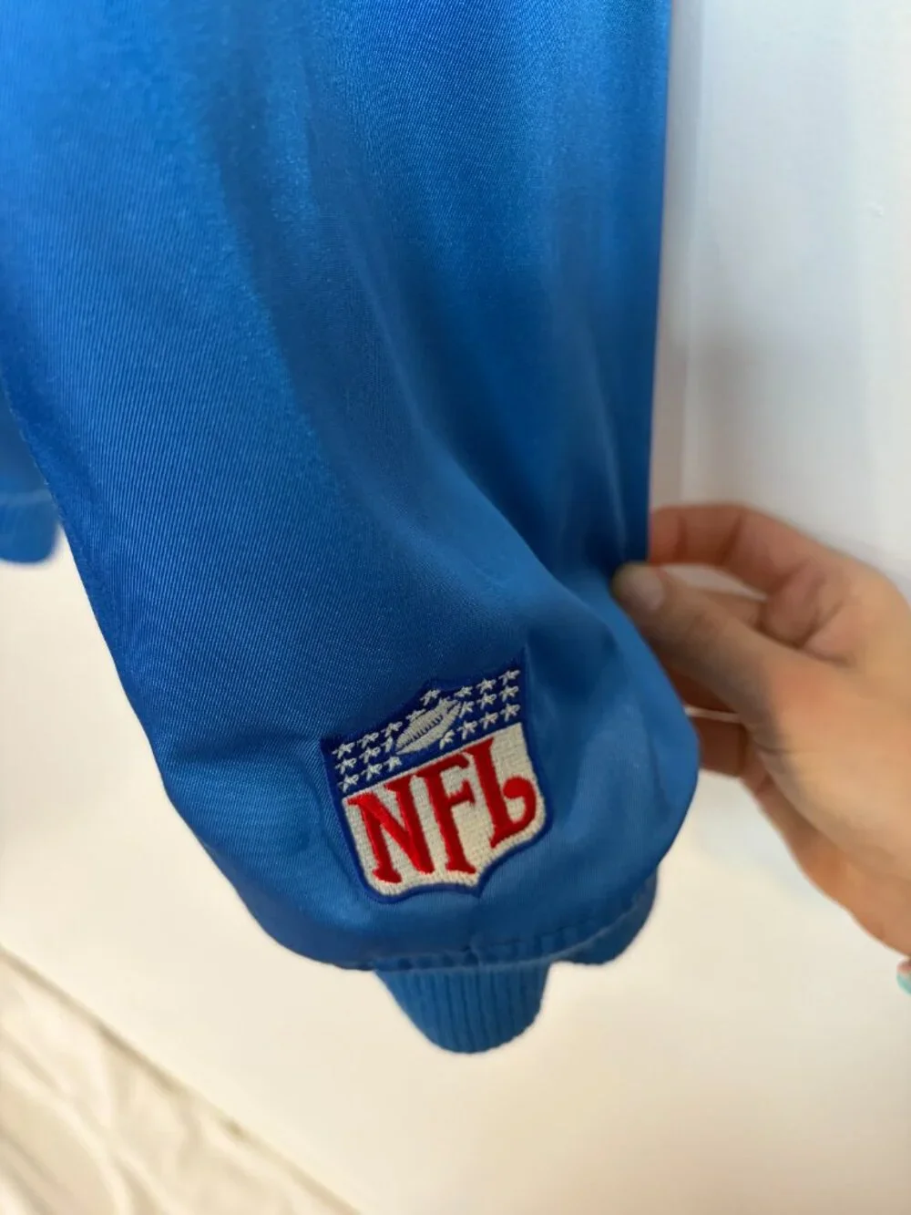 Mitchell & Ness Detroit Lions Satin Full-Snap Bomber Jacket